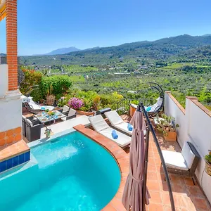 monda-heights-close-to-marbella.1costadelsol.com/